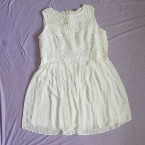 Charlotte Russe+ White Lace Bodice Dress